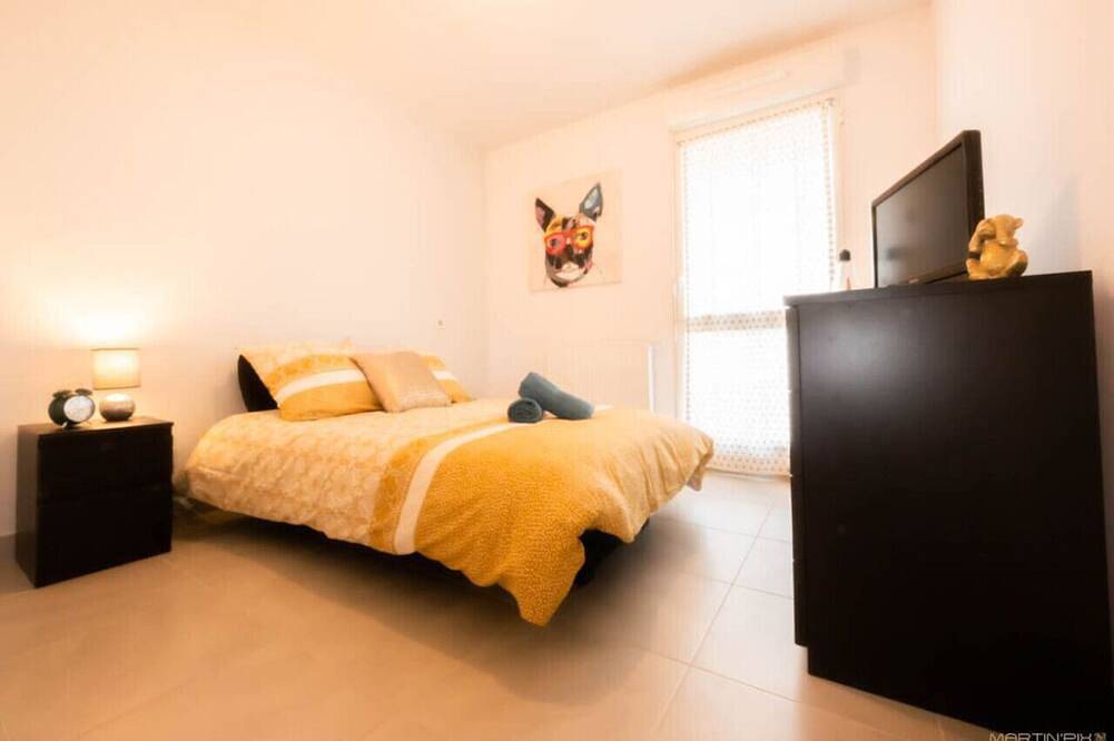 Apartamento entero, Lac Évasion – Calme et Élégance, Parking, Terrasse in Le Crès, Côte d'Améthyste