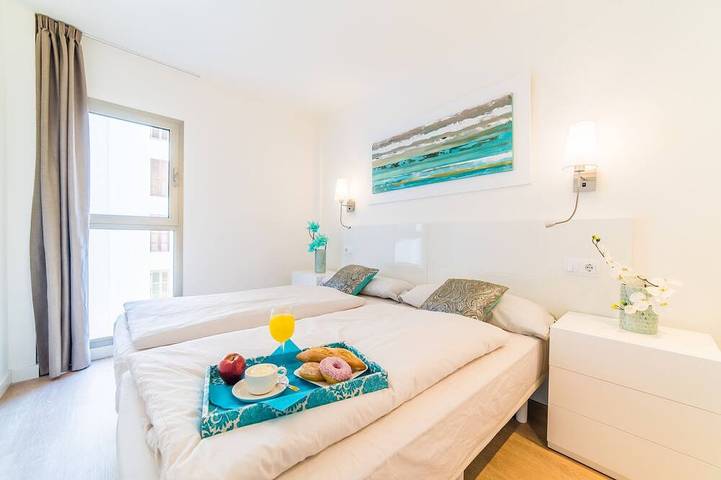 Ganze Wohnung, Sa Maniga 3 E komfortable FeWo, Strandlage, 2 Schlafzimmer, bis 4Pers. WLAN in Cala Millor, Sant Llorenç des Cardassar