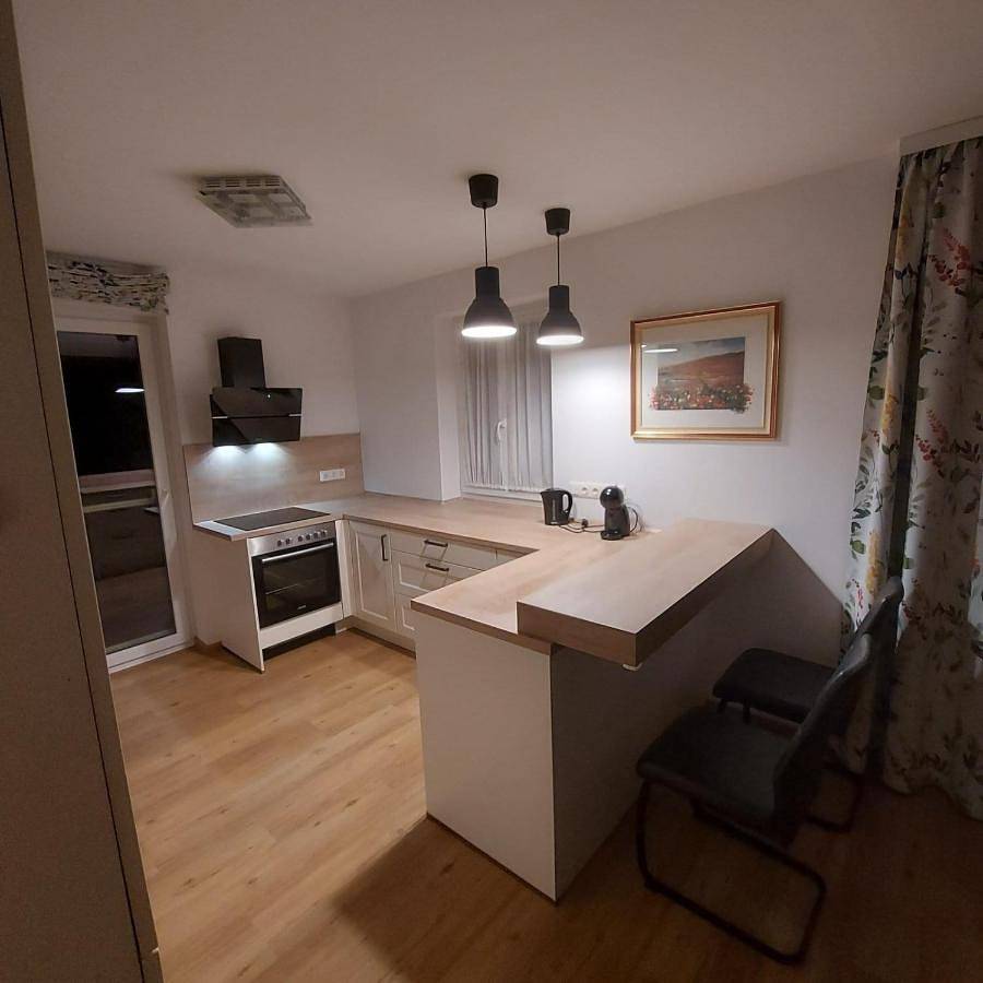 Three-Bedroom House in Guntramsdorf, Bezirk Mödling