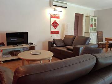 Villa pour 6 Personnes dans Tavel, Région de Nîmes, Photo 1