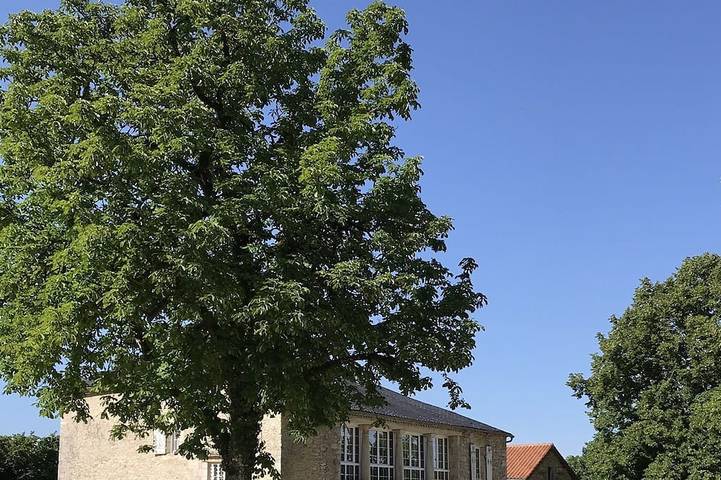 Location de vacances pour 8 personnes, avec jardin et terrasse, animaux acceptés à Savignac-les-Églises