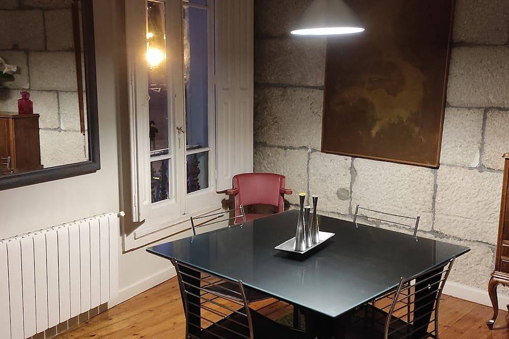 Entire apartment, Beautiful Apartment Casco Vello in Vigo in Vigo, Rías Baixas