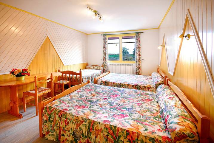 Chambre d’hôte pour 5 personnes, avec jardin en Charente