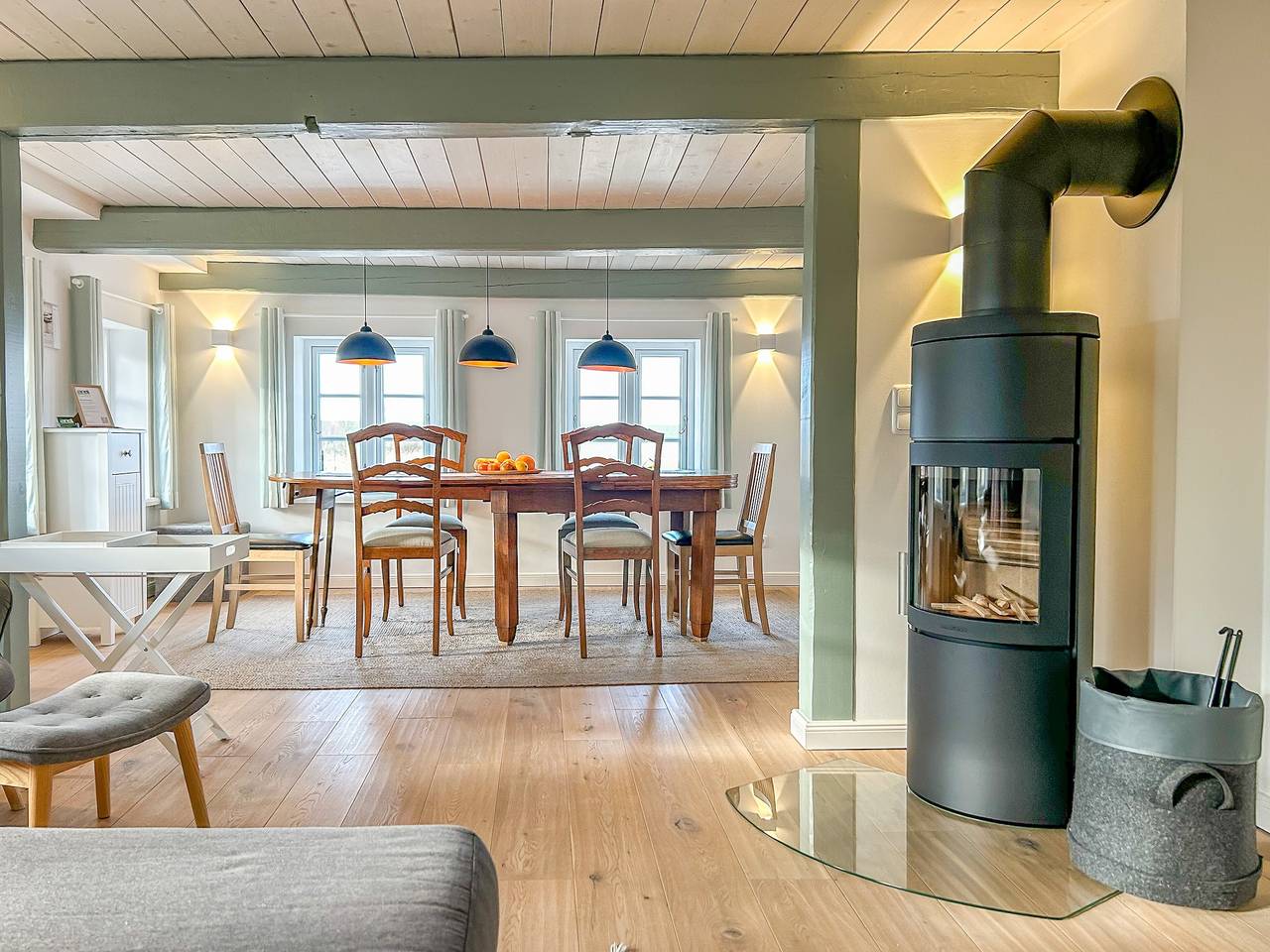 Entire apartment, Apartment 'Große Koje' with Private Terrace, Private Garden and Wi-Fi in Pellworm, Nordseeküste