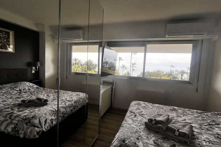 Gîte pour 2 personnes, avec piscine, adapté aux familles à Vallauris - 3