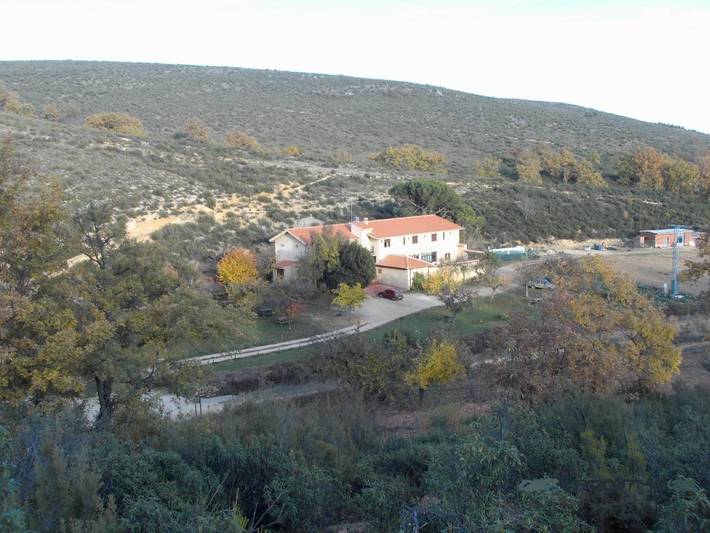Casa rural para 3 personas, con vistas y jardín, Se admiten mascotas en Benavente y Los Valles - 3