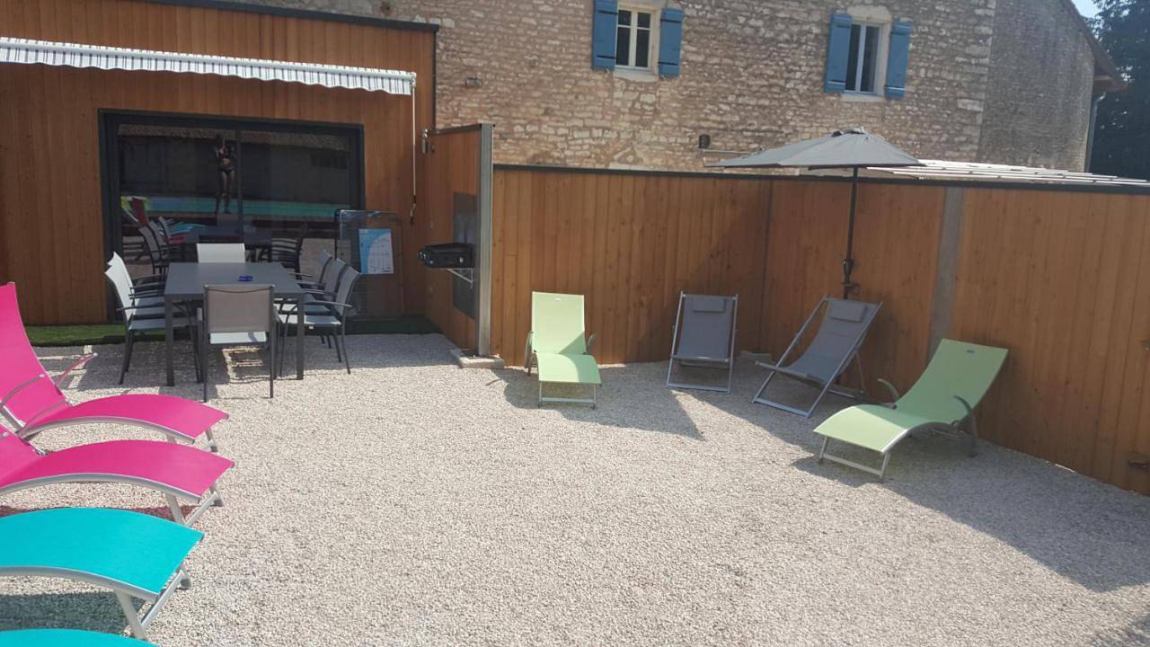 Chambre d’hôte pour 8 personnes avec jardin in Givry, Région de Chalon-sur-Saône