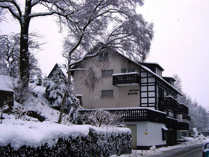 Ferienhaus für 4 Personen, mit Balkon und Terrasse sowie Garten und Ausblick