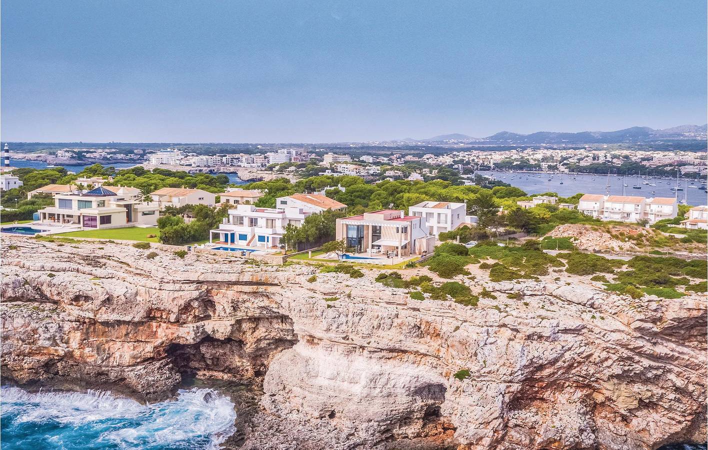 Amplio apartamento con aire acondicionado, terraza y piscina - 1,5 km de la playa de Cala Marçal in Felanitx, Mallorca Sur