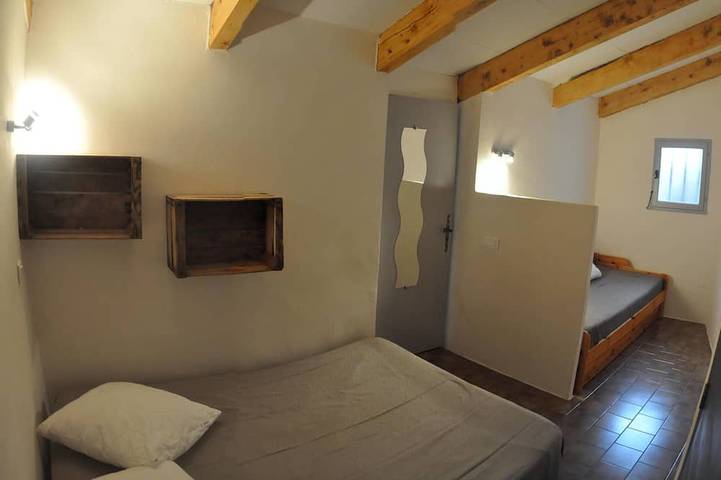 Gîte pour 4 personnes, avec terrasse à Bez-et-Esparon - 2