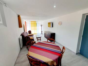 Gîte pour 4 personnes, avec terrasse et jardin à Maraussan