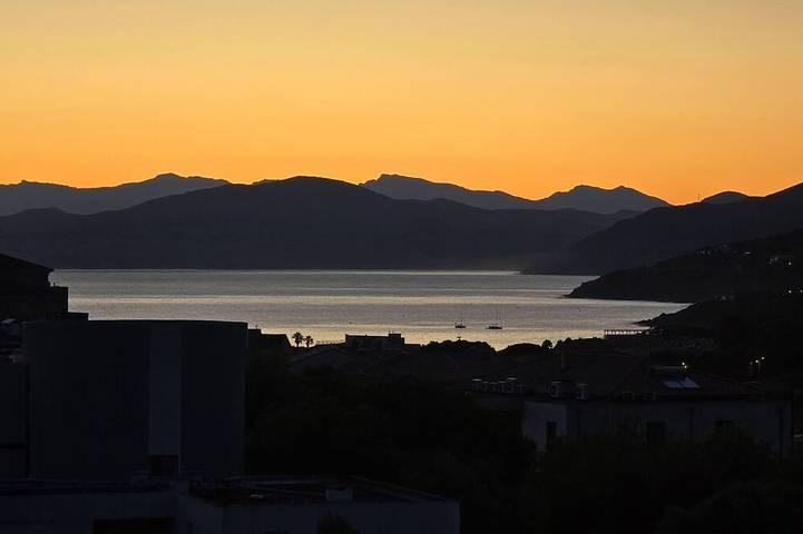 Ferienwohnung für 4 Personen, mit Terrasse in L'Île-Rousse