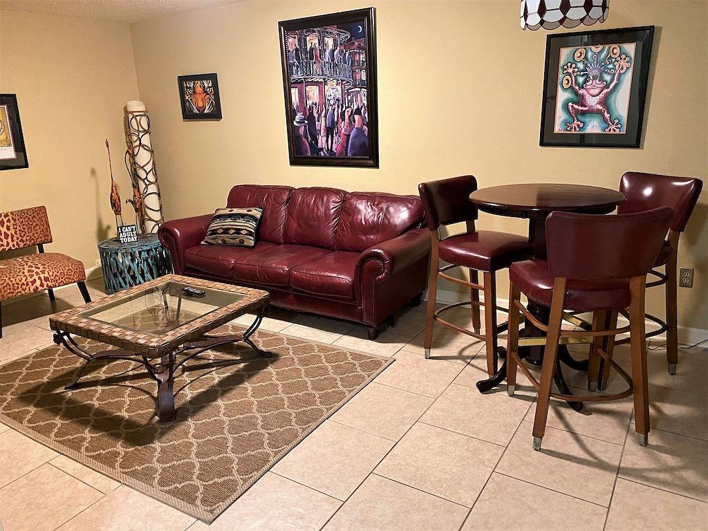 Ganze Wohnung, Comfortable and Quiet Condo in Perfect Lsu/Downtown Area in Baton Rouge, East Baton Rouge Parish