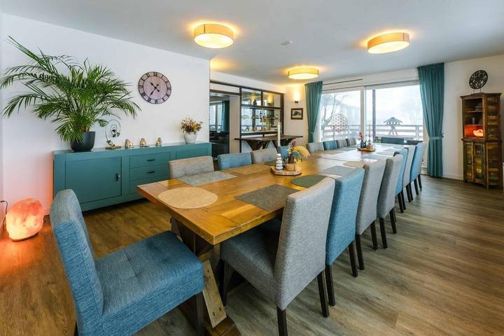 Ferienwohnung für 25 Personen, mit Garten und Ausblick - 1