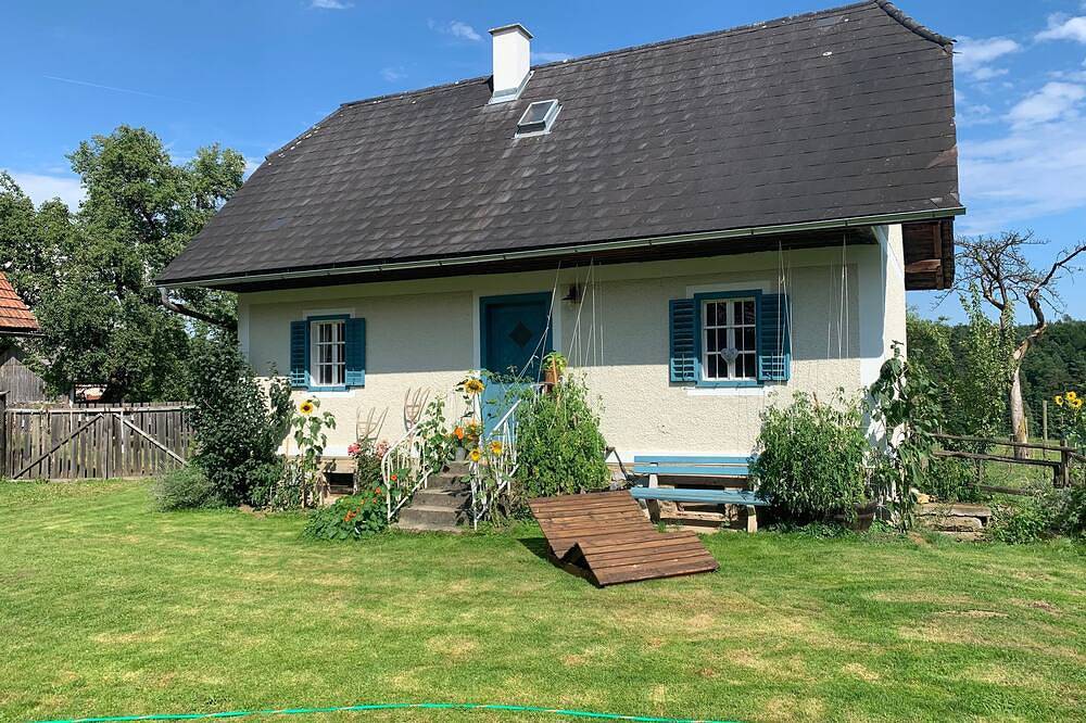 Kellerstöckl am bio-veganen Lebenshof - ideal für Hundefreunde ! in Sankt Martin im Sulmtal, Steirerland