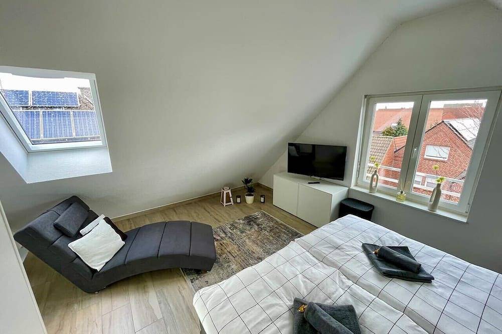 Ganze Wohnung, Ahaus: City oasis with terrace & private garage in Ahaus, Münsterland