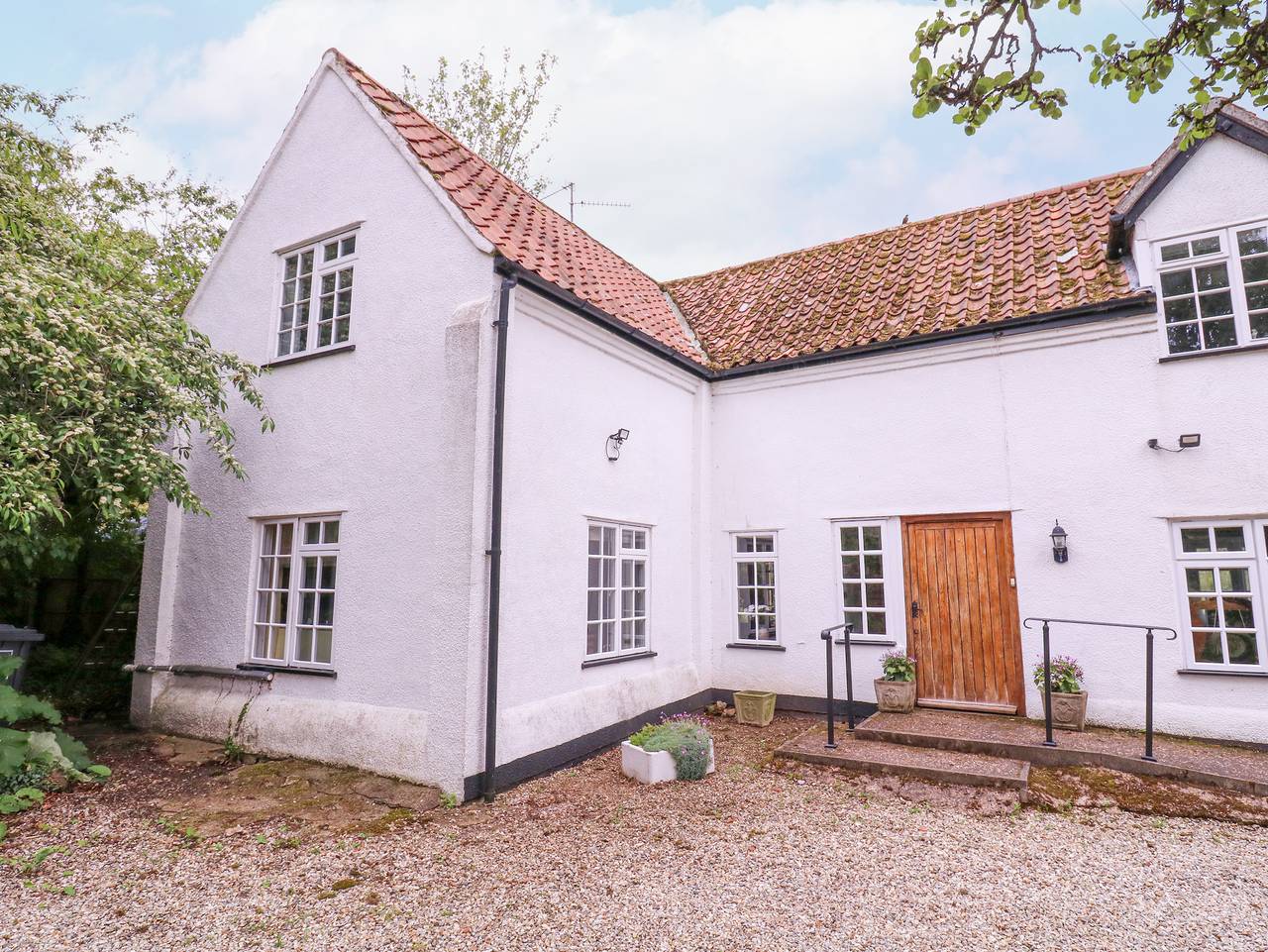 White House Cottage in Little Snoring, Norfolk
