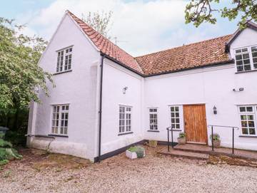 Cottage for 4 People in Little Snoring, Norfolk, Photo 2