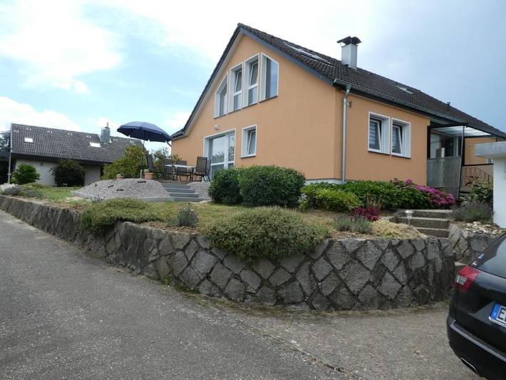 Ferienhaus für 8 Personen, mit Balkon und Terrasse sowie Garten und Ausblick in Mittlerer Schwarzwald - 2