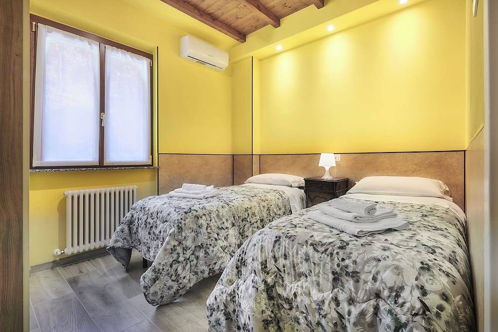 Casa Della Musica Apartment \"Lake View And Garden\" in Olcio, Mandello del Lario