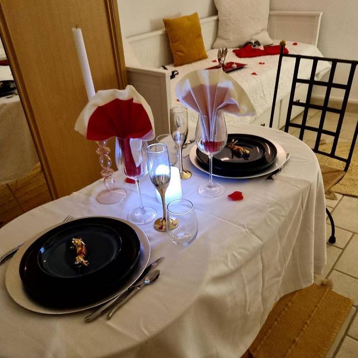 Chambre d’hôte pour 5 personnes, avec piscine ainsi que vue et jardin dans le Var - 4