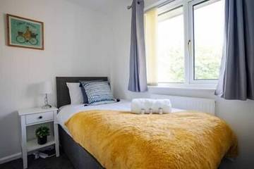 Apartment for 4 People in South Yorkshire, Photo 2