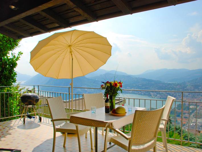 Ferienhaus für 2 Personen, mit Garten und Ausblick sowie Seeblick, mit Haustier in Lugano - 2