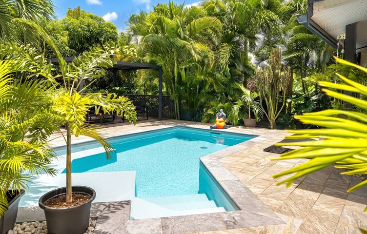 Chalet para 6 personas, con piscina además de jardín y terraza - 1