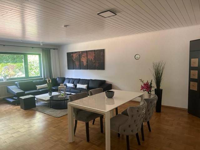 Appartement de vacances pour 4 personnes, avec Terrasse et Jardin à Völklingen