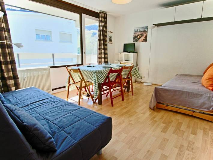 Location de vacances pour 3 personnes, avec terrasse, animaux acceptés à Chamrousse