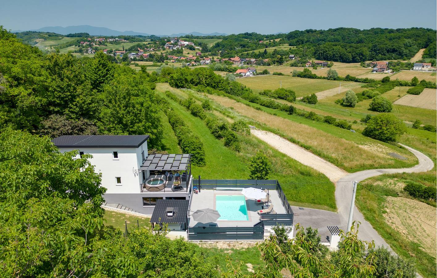 Ferienhaus für 8 Personen mit Ausblick in Zagreb und Umgebung