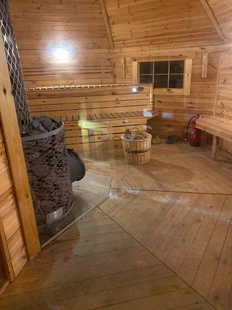 Gîte pour 2 personnes, avec jardin ainsi que jacuzzi et sauna à Jalhay - 4