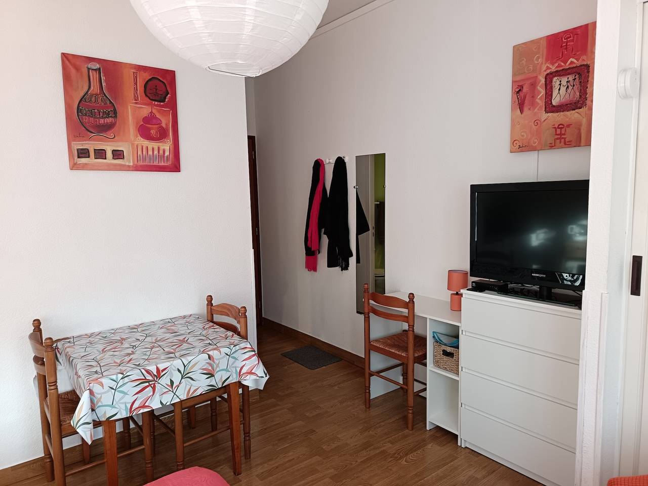 Geheel appartement, Appartement 'Sauges 16' met Wi-Fi in Cazaubon, Gers