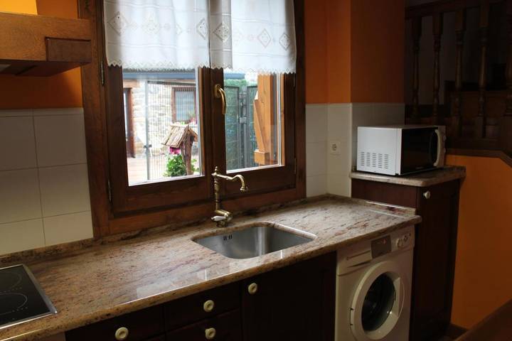 Casa de vacaciones para 5 personas, con jardín y vistas en Roncal-Salazar - 2