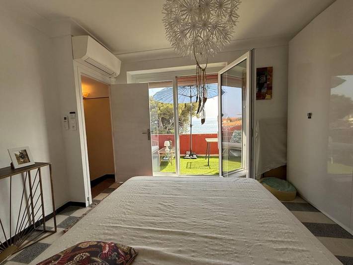 Location de vacances pour 4 personnes, avec terrasse et vue dans Plage de San Peire - 2