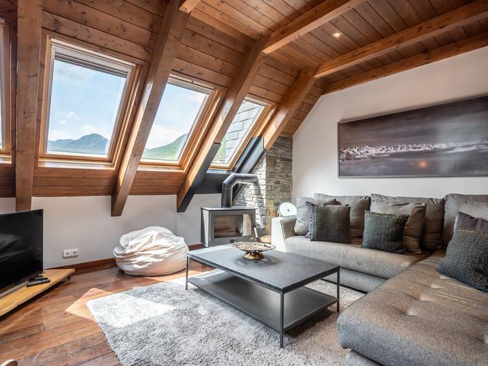 Ganze Wohnung, Cigalera: Luxus-Triplex für 10 im Herzen von Val de Ruda in Baqueira, Naut Aran