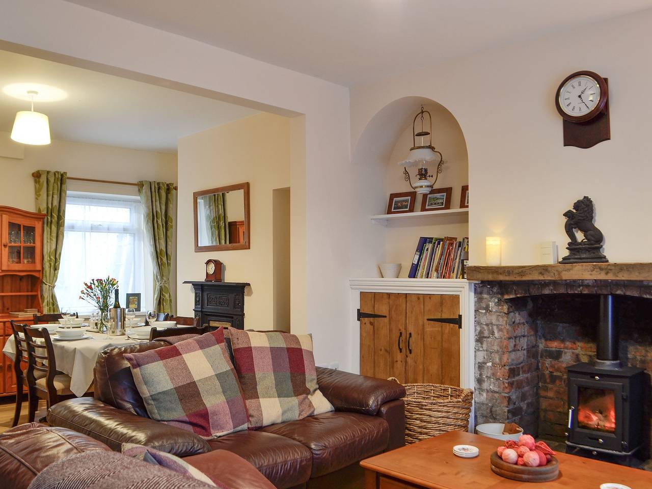 Rhona's Cottage in Abergavenny, Brecon Beacons