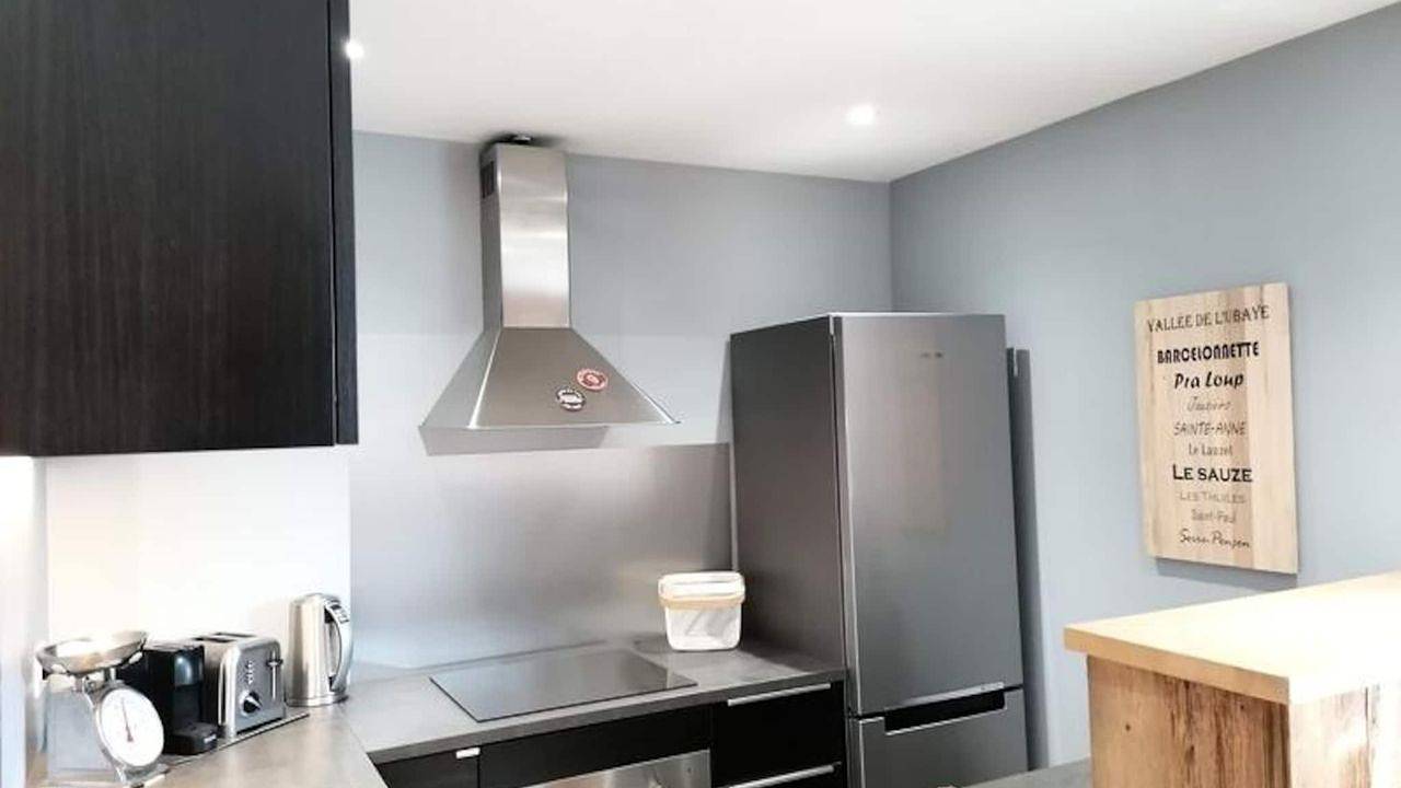 Entire holiday apartment, Ferienwohnung für 4 Personen (43 m²) in Praloup in Pra-Loup, Uvernet-Fours