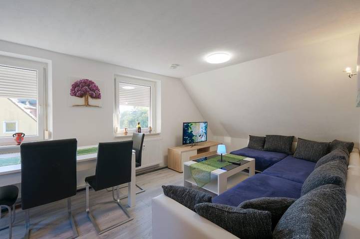Ganze Wohnung, FeWo 1 mit Waldblick nahe Bayreuth in Mistelgau, Frankenalb
