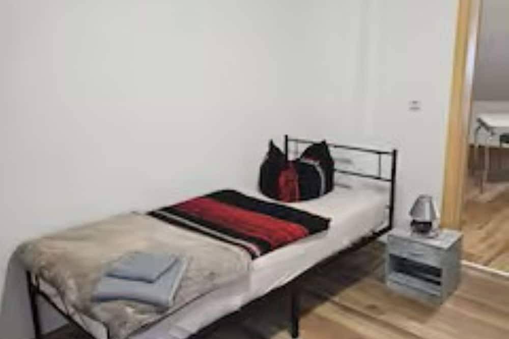 Ganze Wohnung, Ferienwohnung/App. für 2 Gäste mit 42m² in Braunsbedra in Braunsbedra, Saale-Unstrut