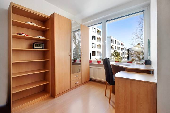 Hel lejlighed, Apartment 'Appartement Björn Schuhknecht' with Balcony and Wi-Fi in Laatzen, Region Hannover