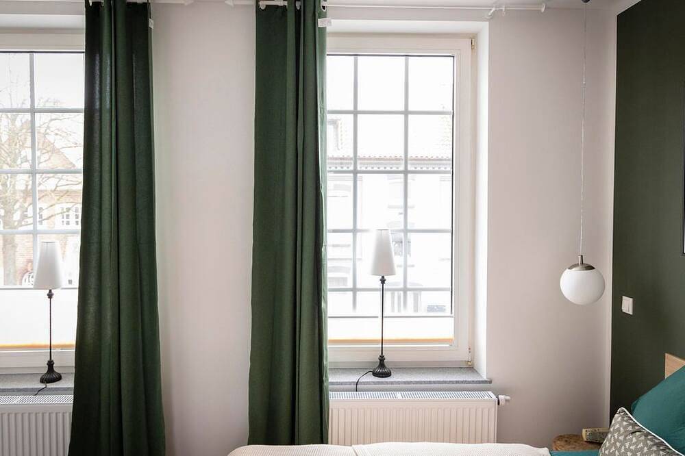 Ganze Wohnung, Bezaubernd Schön - Appartement/Fewo, Dusche, Wc, 1 Schlafraum in Bad Segeberg, Kreis Segeberg