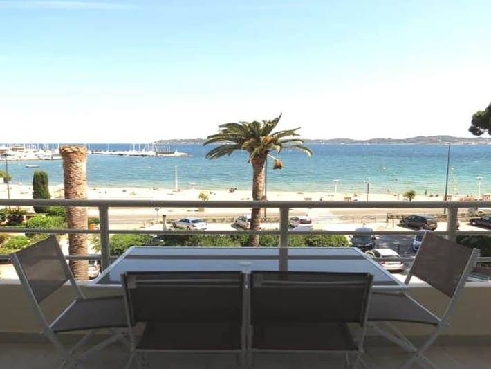 Location de vacances pour 4 personnes, avec terrasse dans Casino De Sainte Maxime