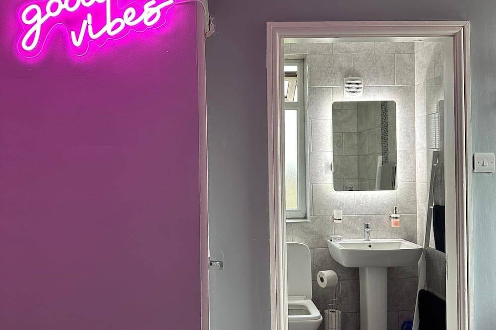 The Hideaway home by elegant apartments in Bradford, Yorkshire de l'Ouest