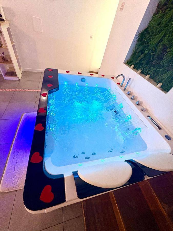 Gîte pour 2 personnes, avec jacuzzi à Aubervilliers - 3