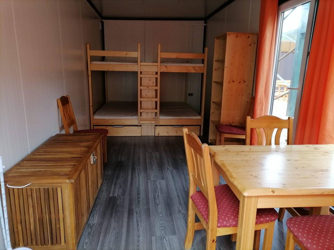 "Wanderbox"-Schlafunterkunft, für Wanderreisende in Königstein, Elbsandsteingebirge