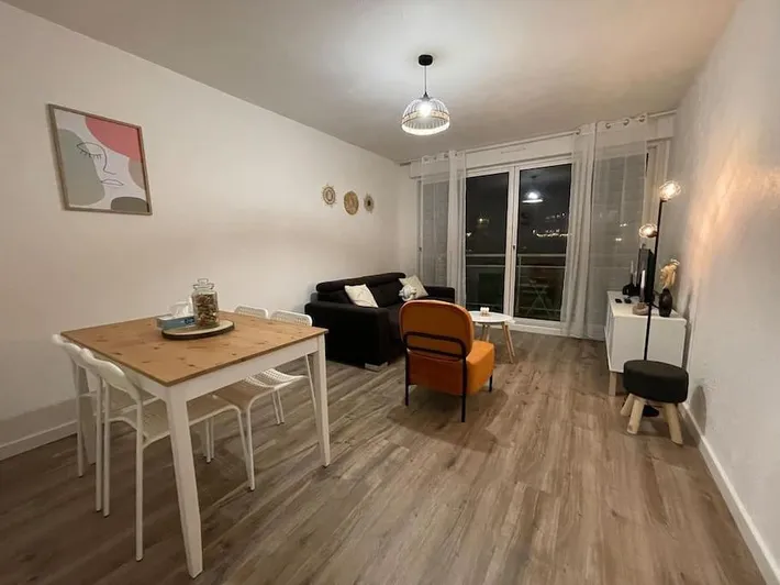 Apartamento de vacaciones para 6 personas, con balcón - 1