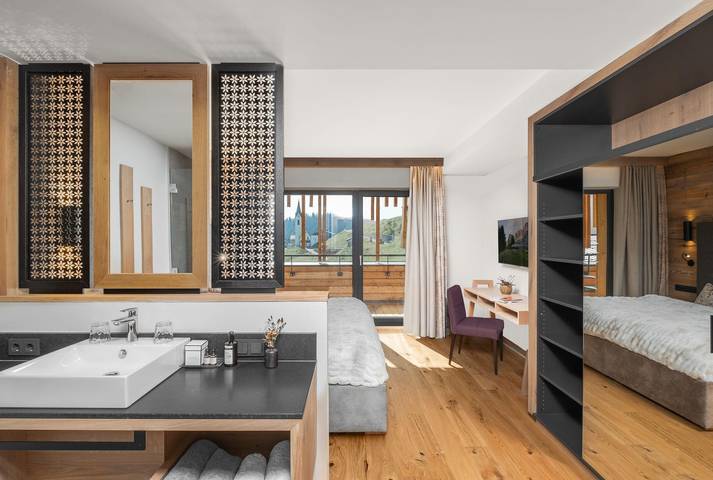 Hotel für 2 Personen, mit Sauna und Pool sowie Garten und Ausblick, mit Haustier in Warth - 4