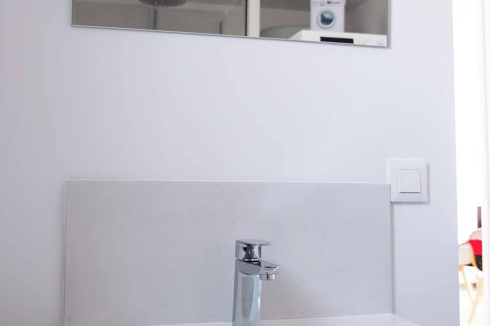 Entire apartment, The Leaning Tower in Oye-Plage, Saint-Omer region