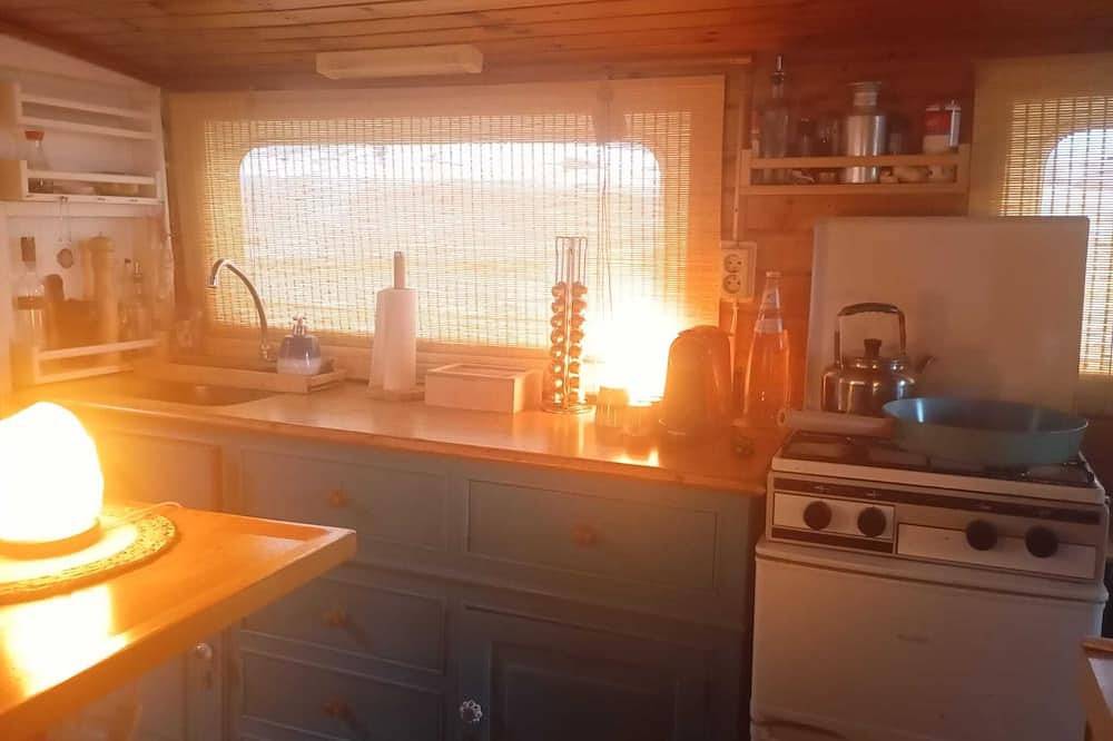 Welcome Aboard! Private Stay for Friends & Family in Amsterdam-Nord, Côte hollandaise